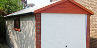 Garage 18ft 4in x 9ft (Click to view)